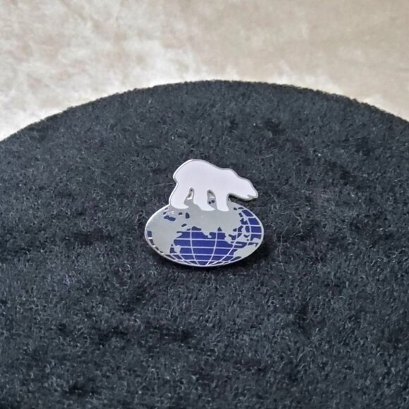 Vintage Polar Bear Rescue Standing Atop Globe Enamel Lapel Pin Brooch - Picture 1 of 3